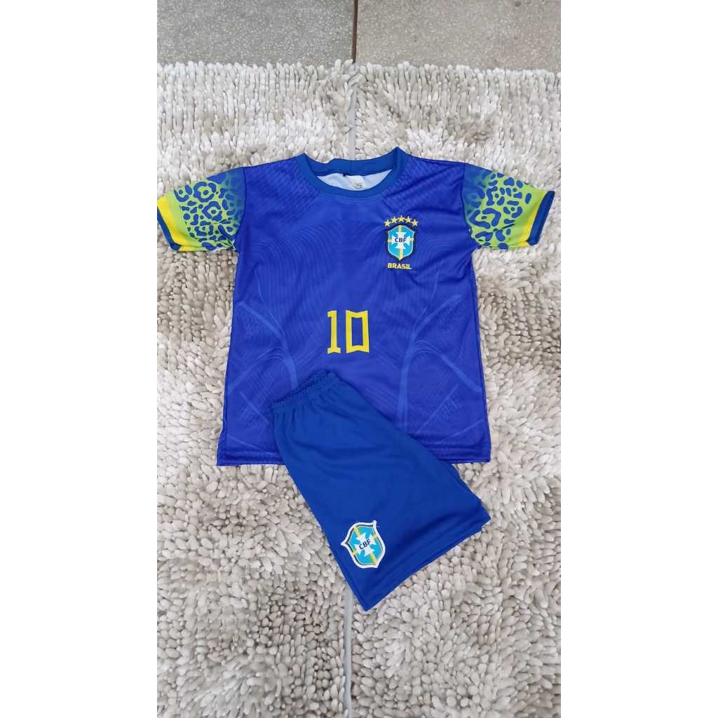 Conjunto Infantil do Brasil com Escudo Bordado Do 02 ao 14