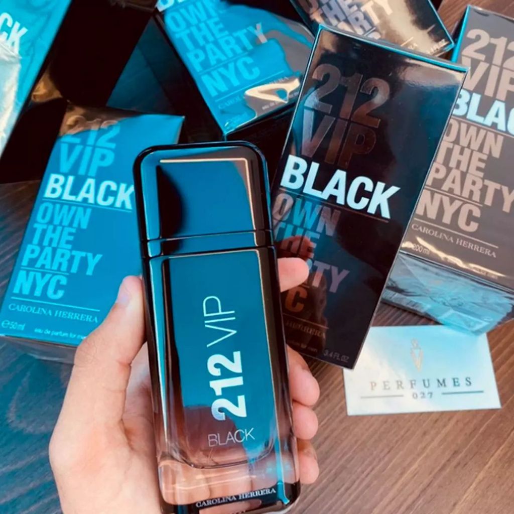Carolina Herrera 212 VIP Black Eau de Parfum - Perfume Masculino 100ml