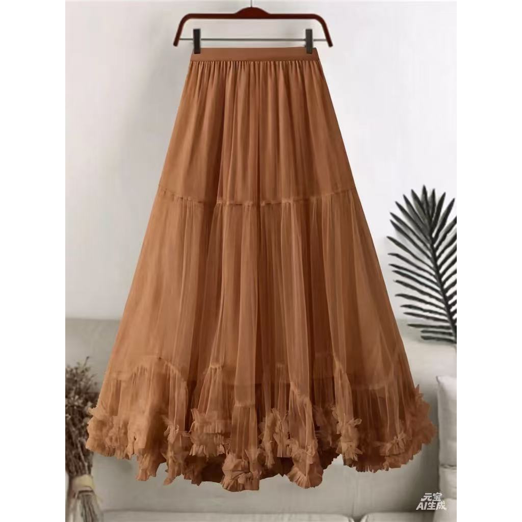 Saia princesa feminina confeccionada no tule com duplo tule e possui forro elegância para seu look