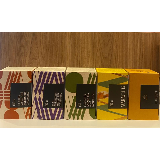Kit 2 Caixas Sabonetes Natura Ekos cremosos e esfoliantes 4x100g (Total 8 Sabonetes)