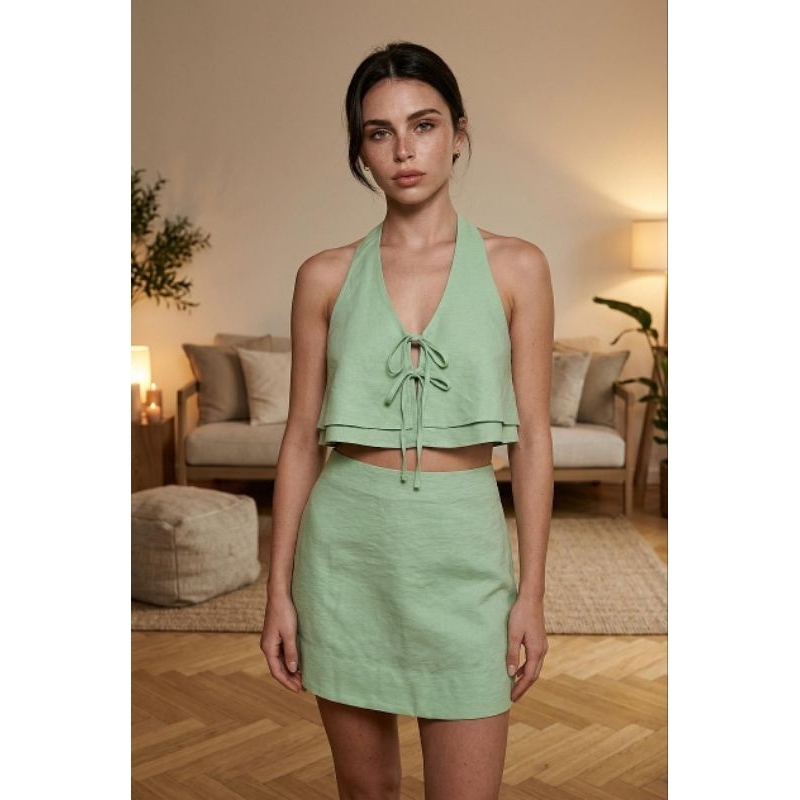 Conjunto Femenino Colete Com tiras na frente +Shorte  Saia