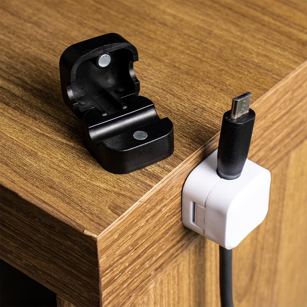 Kit 3 Organizador Magnético  de Cabos e Fios Autoadesivo – Suporte para USB, HDMI e Carregadores