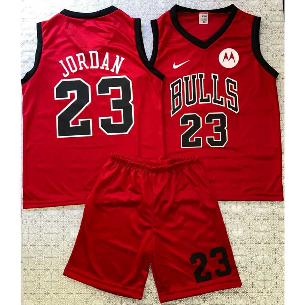 Conjunto Infantil do CHICAGO BULLS com Escudo Bordado Do 08 ao 16