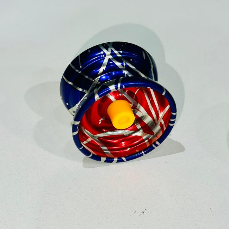 Ioiô de metal resistente e com Brilho Refletivo | Semi profissional - Mais Controle, Estilo e Performance