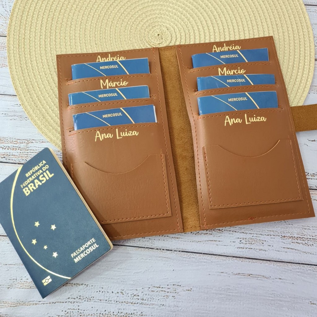 Capa para passaporte família - Para 4 / 6 e 8 lugares - PERSONALIZADO