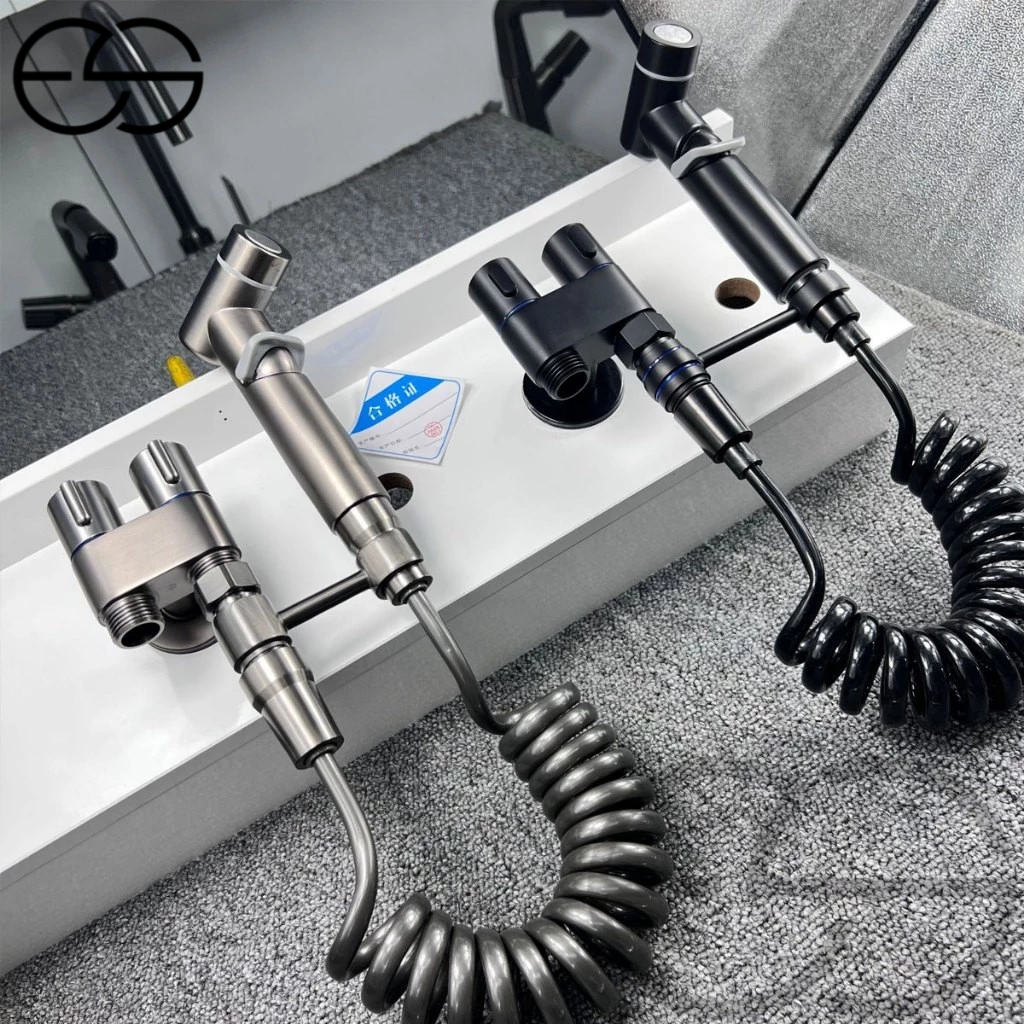 KIT Banheiro Ducha Higiênica Duas Saídas De 1/2 Mm Com Registro Conjunto De Pulverizador ES