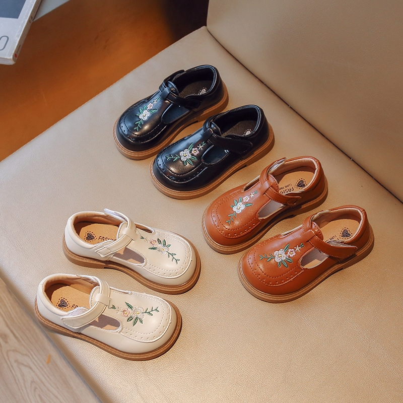 Sapatos De Couro Para Meninas PU Primavera Nova Princesa Flats Bordados Boy Shoes Loafer Brown Tamanho 21-30