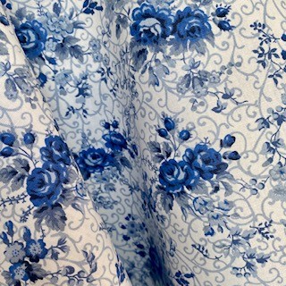 Tecido Tricoline Floral Fernanda cor 18 azul/branco 100% Algodão 1,50 de largura