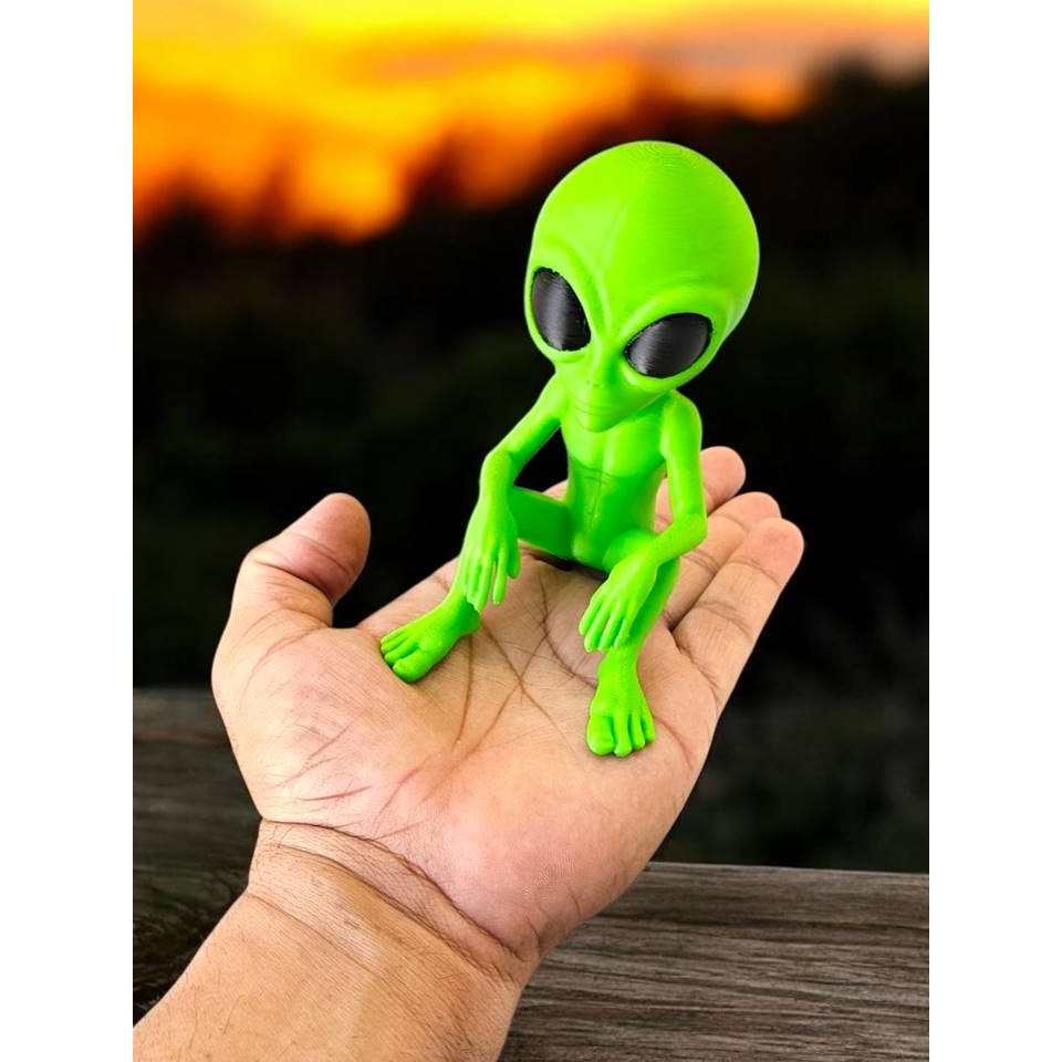 Lindo Boneco ET  Extraterrestre Alienígena Decoração 3D 11,5 Cm