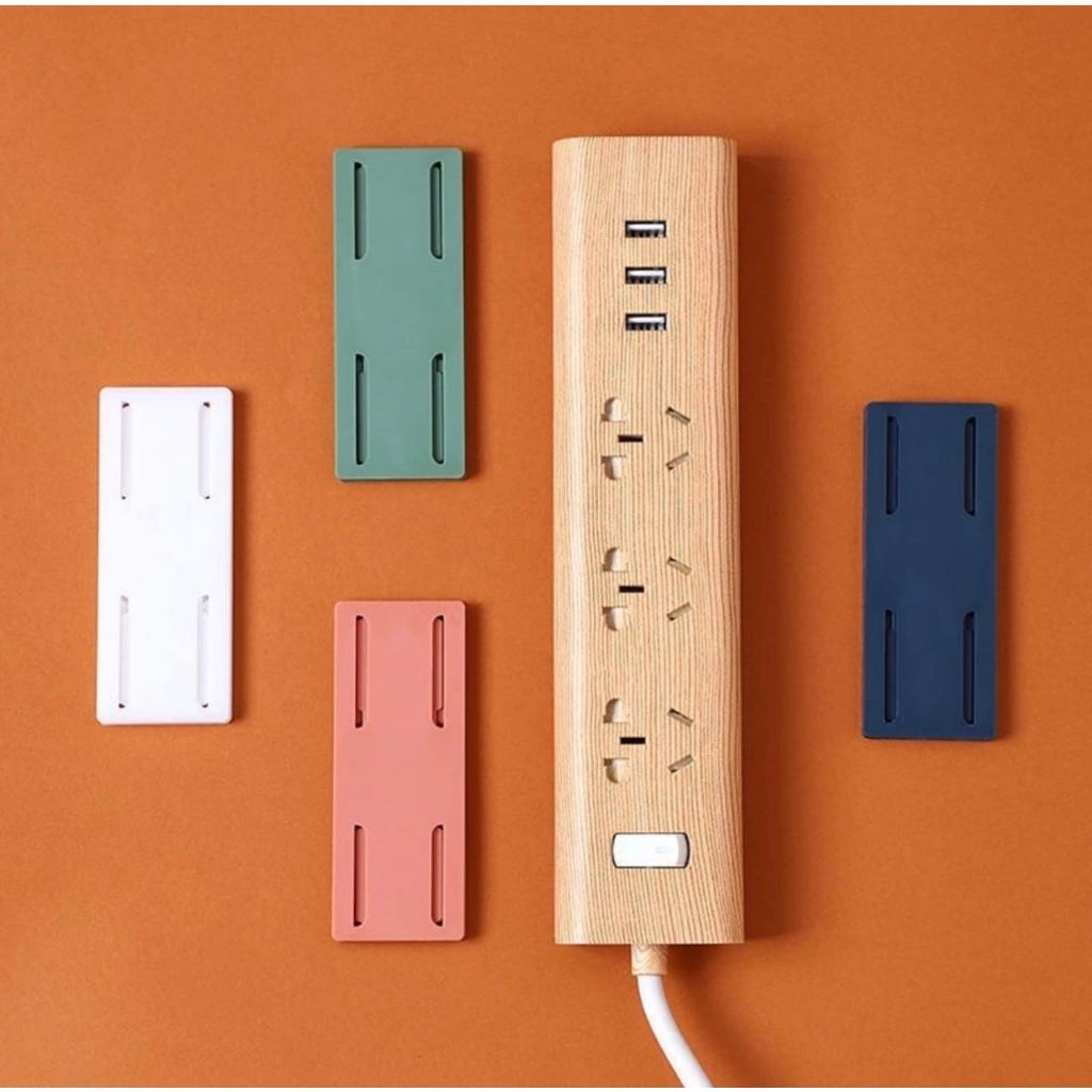 Adesivo Plug Suporte p/ Extensão Soquetes Fixar Filtro de Linha e Objetos Diversos/Household Auto-Adesivo Plugue Fixer Broca Livre Suporte Inteligente Adesivo Dupla Face Universal para Roteadores e Modem