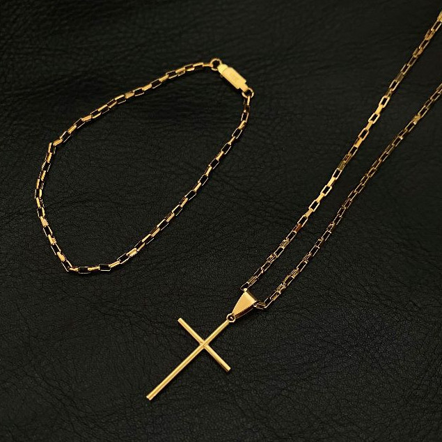 Colar masculino com pingente de cruz palito banhado a ouro  Aço inoxidável 18k cordão em estilo cartier