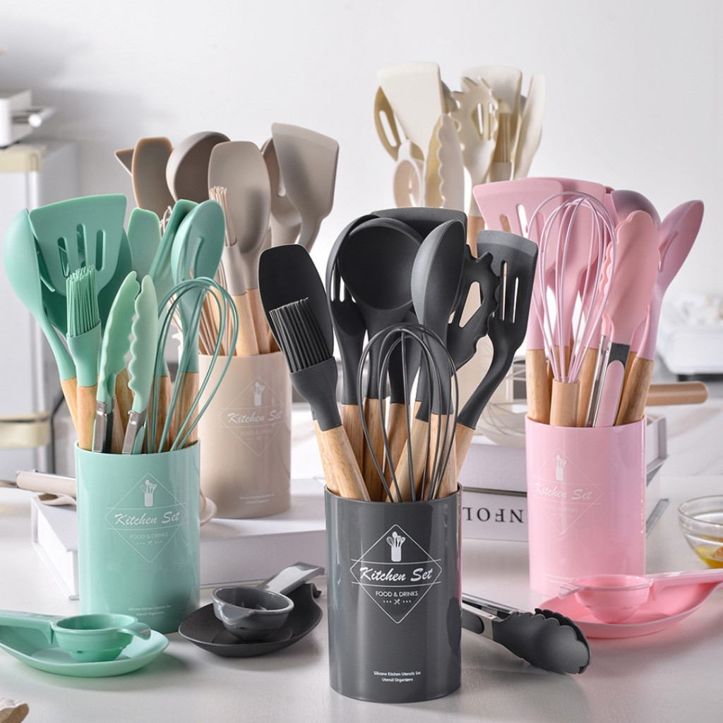 KIT de Utensílios Para Cozinha em Silicone e Bambu 12 Peças  novo 2026