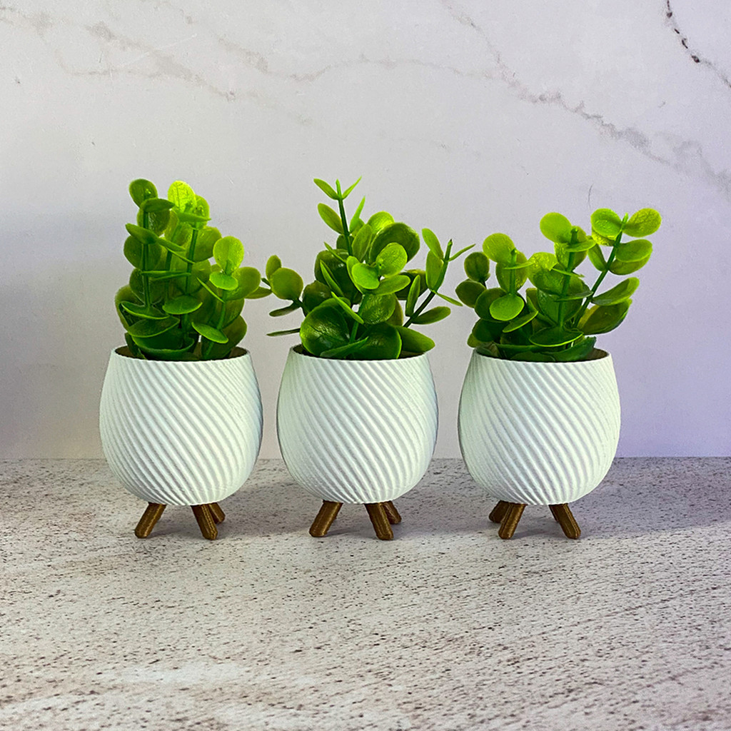 Kit com 3 Vasinhos Cachepot Decorativos enfeite para Plantas e Suculentas c Suporte Minimalista
