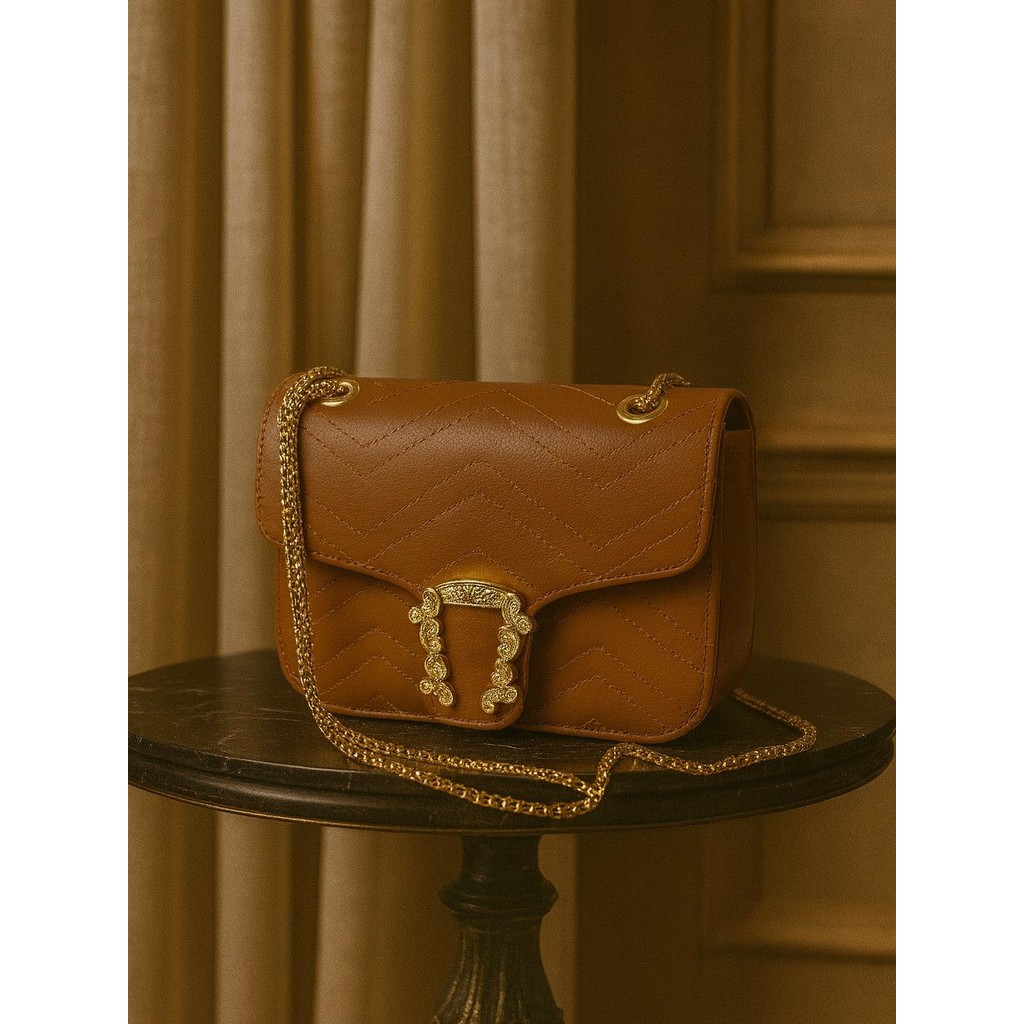 Bolsa Feminina Sofia Bordado W Com Corrente Para Festa e Casual