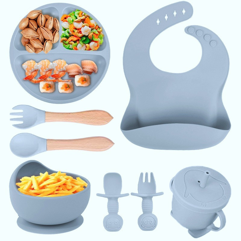 Kit Talheres bebê silicone 4/6/8 Peças Talheres Infantil Com Ventosa Canudo Colher Babador Garfo
