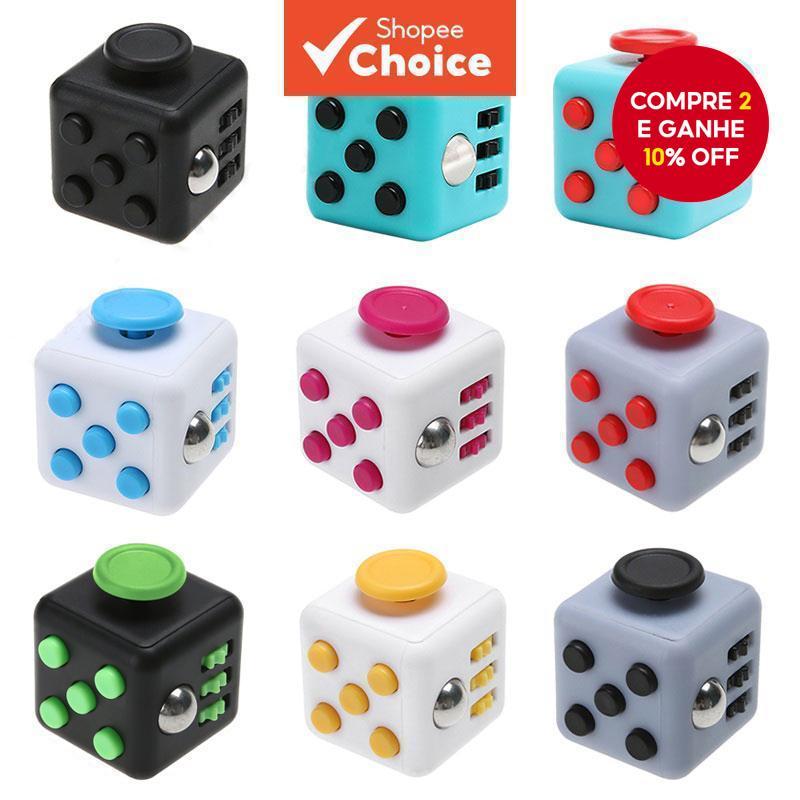 1pc Brinquedos Em Cubo De Rubik Ajuda A Aliviar O Estresse Para Adultos E Crianças