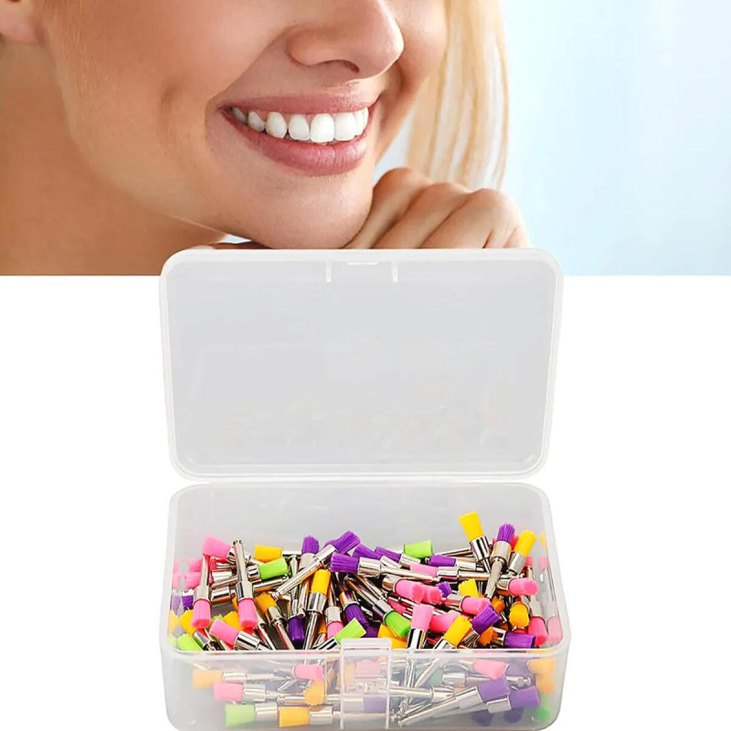 100 escovas de polimento de cabeça plana, coloridas, para limpeza dos dentes.