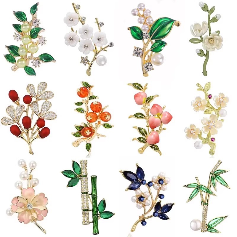 KIT COM 38 Broches Folha & Borboleta | Coleção Coreana Feminina com Pérolas - Acessórios para Todos os Estilos