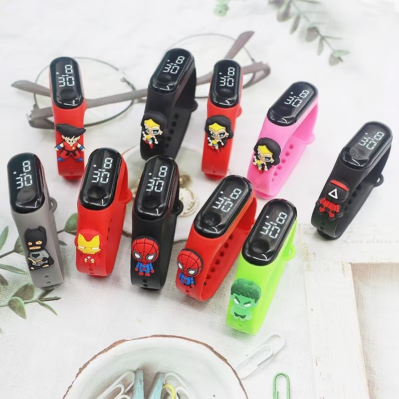 Moda LED Pulseira Relógio Crianças Dos Desenhos Animados Digital Esportes À Prova Dwaterproof Água Meninos Meninas