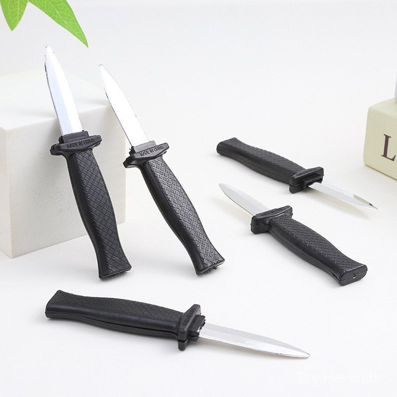 12cm Brinquedos de Adereços Truque de Mágica Brincadeira Faca Falsa de Plástico Retrátil Brincadeira de Terror Engraçada