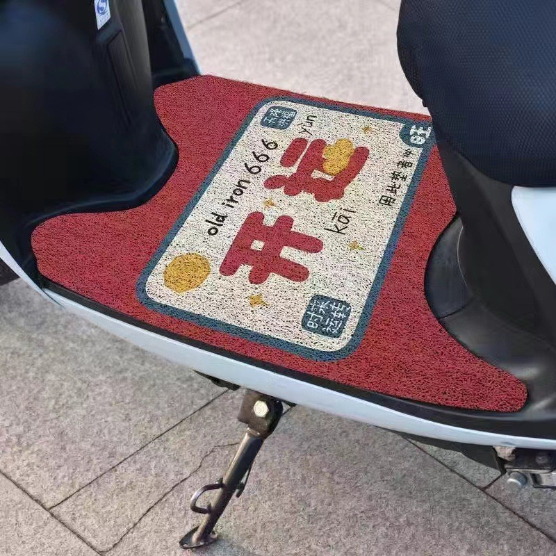Tapete de chão para veículo elétrico com desenho animado para uso doméstico, tapete universal para pedal de motocicleta,